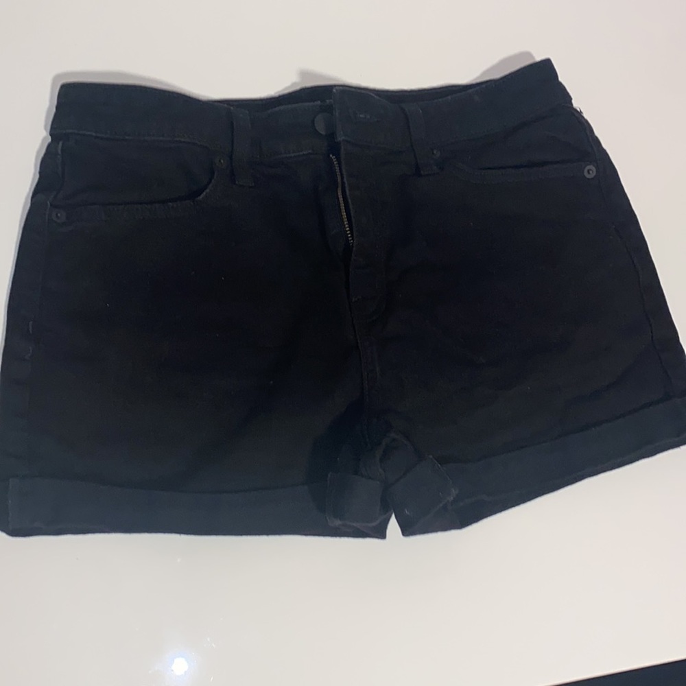 Black High Rise Short with Cuffed Hem and Black Button and Pockets